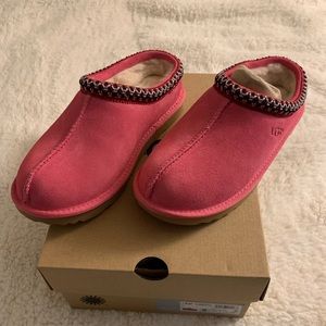 Brand NEW Ugg Slippers